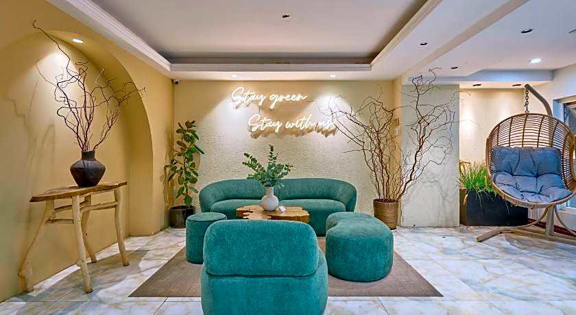 Cactusland Hotel Tan Binh