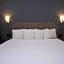 Hyde Park Hotel