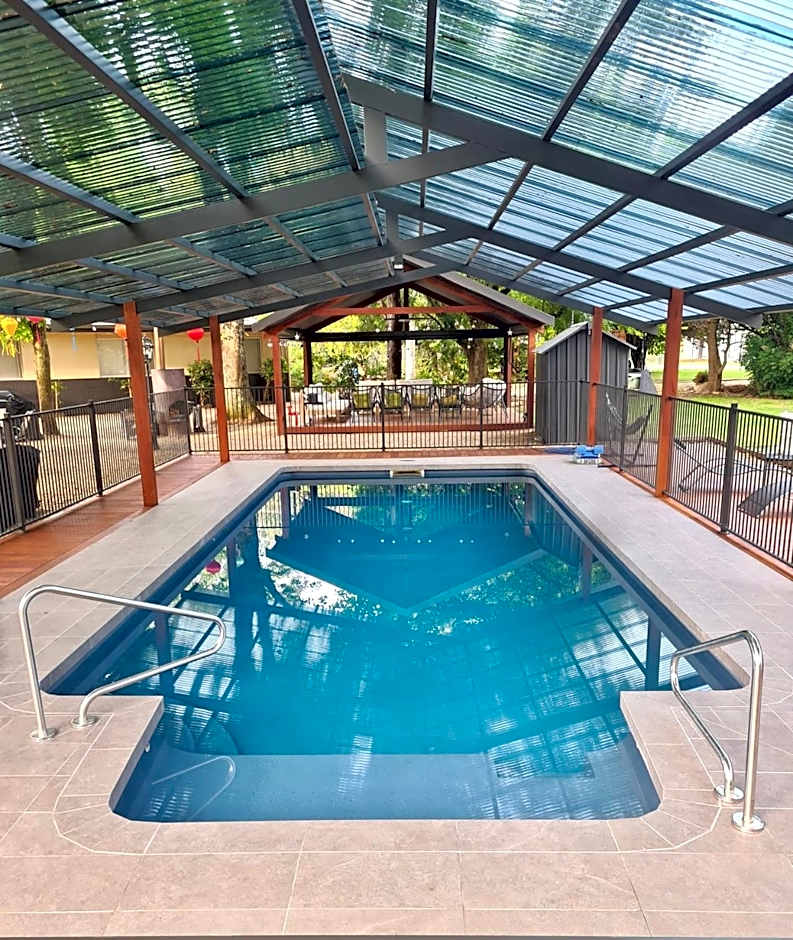 Adina Lodge Holiday Apartments