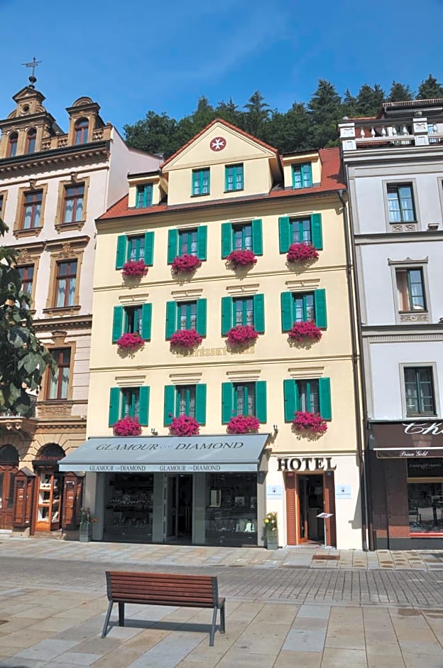 Hotel Maltezský Kříž