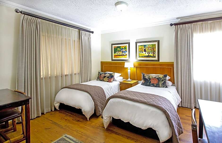 Sunward Park Guest House