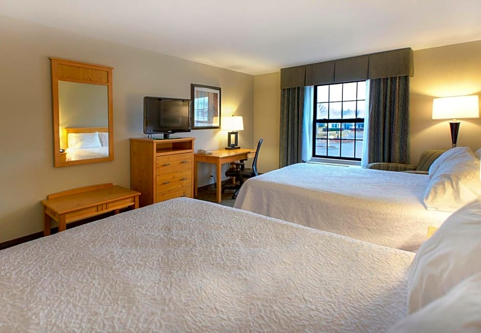 Hampton Inn & Suites Petoskey