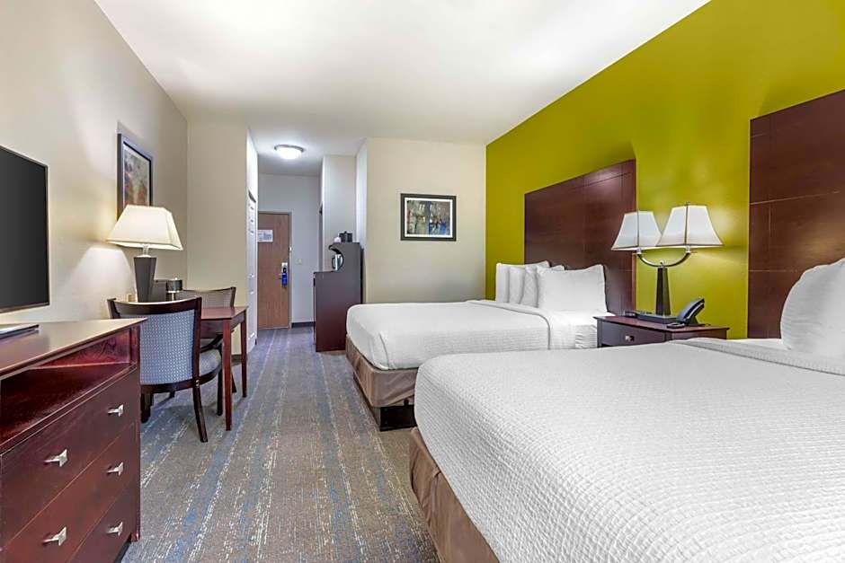 Best Western Plus Mansfield Inn & Suites