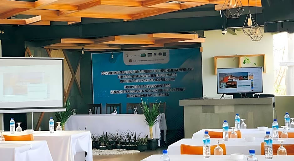 Royal Regantris Trawangan