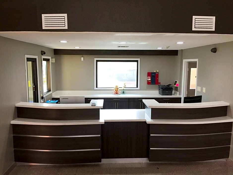 Americas Best Value Inn & Suites Mont Belvieu Houston