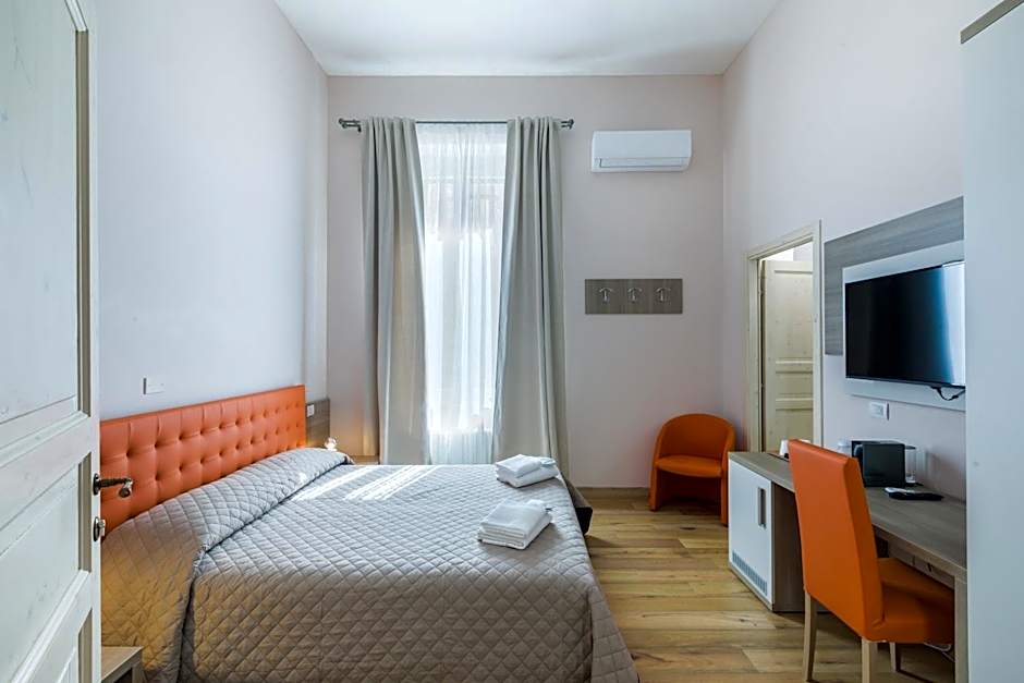 VRooms All'Angolo Del Duomo