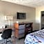 Red Roof Inn LaGrange