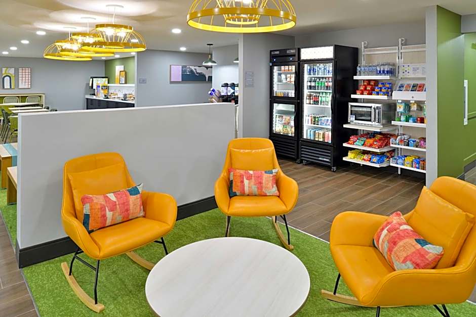 Spark by Hilton Dallas Market Center