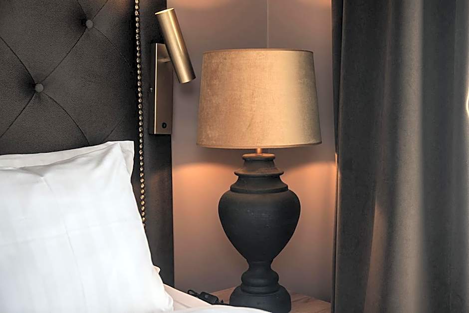 Home Hotel Christian IV