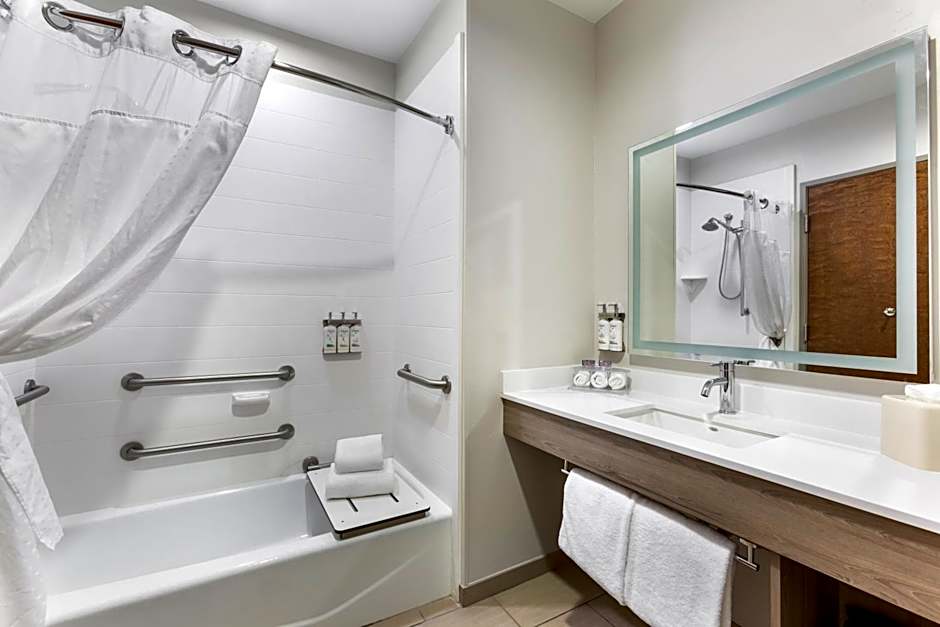 Holiday Inn Express Belgrade-Bozeman Area By IHG