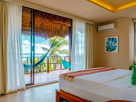 Master Suite with Balcony Lagoon View