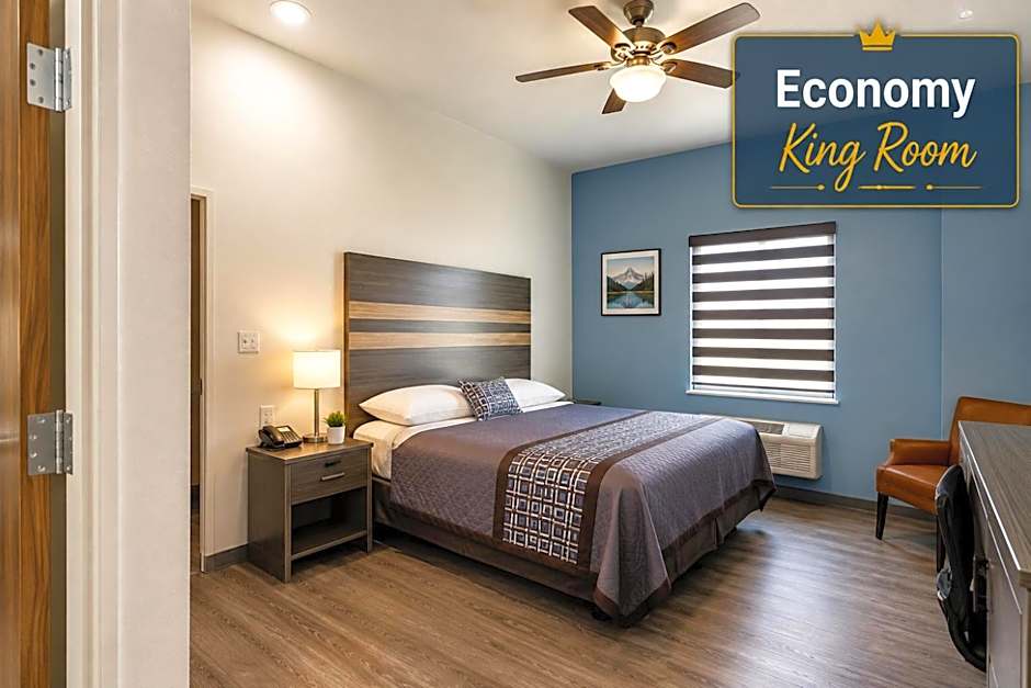Texas Bungalows Hotel & Hotel Que at Lakeline Austin Cedar Park
