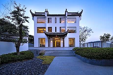 Hongcun Wushiyouxian Tachuan Resort Hotel