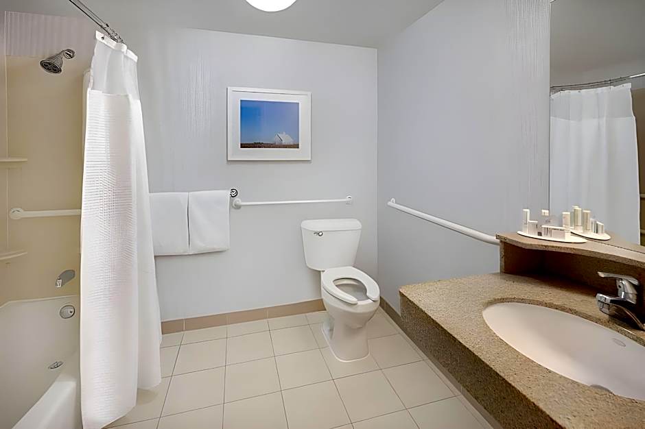 Courtyard by Marriott Detroit Southfield