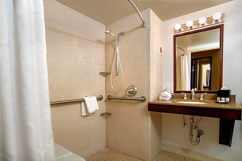 Sheraton Westport Plaza Hotel St. Louis