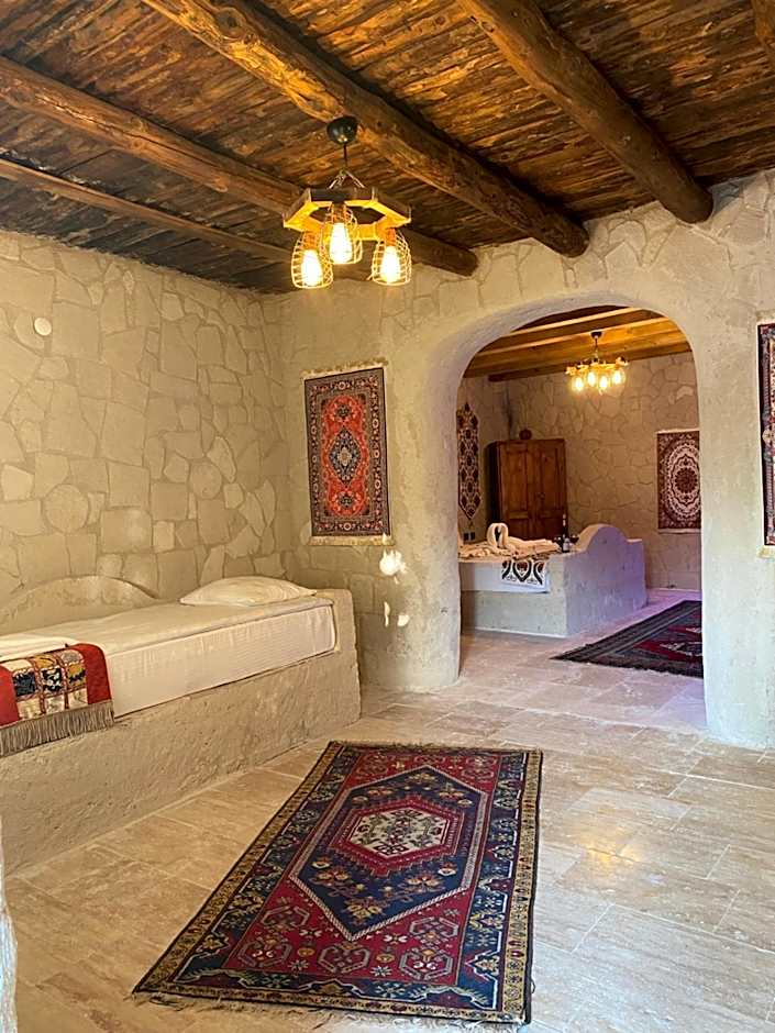 Seven Rock Cave Hotel