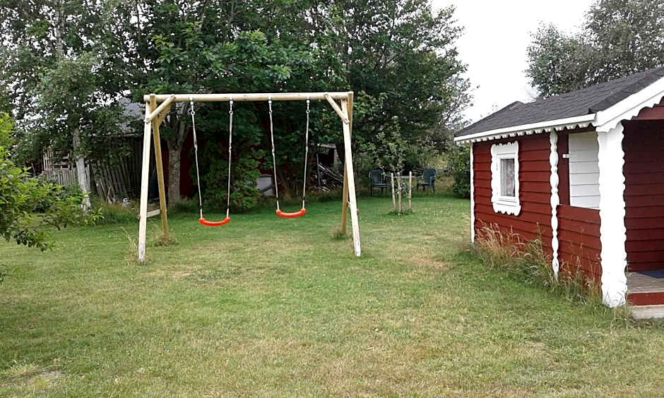 Vare 4 vandrarhem AB