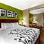 Sleep Inn & Suites Redmond