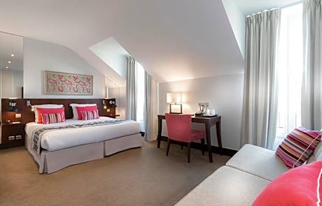 Prestige Family Room