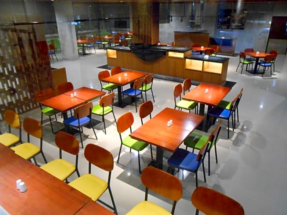 PrimeBiz Hotel Tegal