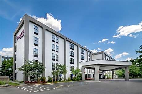 Hampton Inn Albany-Wolf Road (Airport)