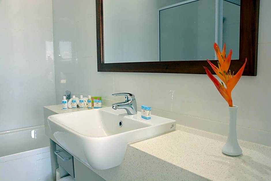 Ratsun Nadi Airport Apartment Hotel
