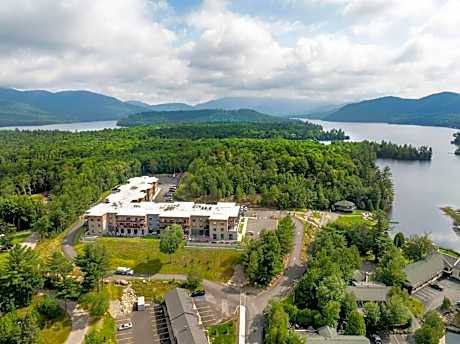 Cambria Hotel Lake Placid - Lakeside Resort