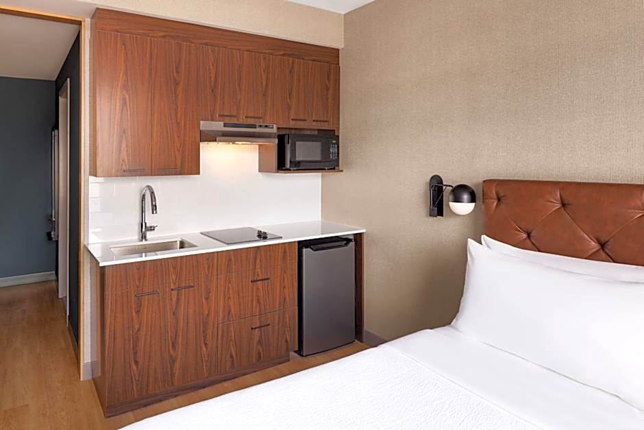 Four Points by Sheraton Penticton at the Convention Centre