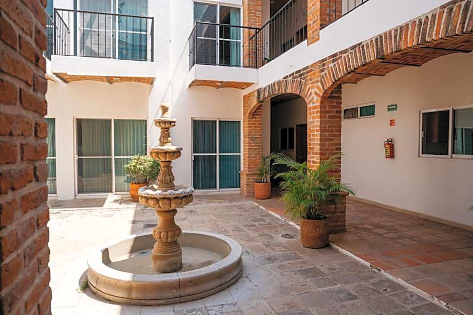 Hotel La Joya Del Lago