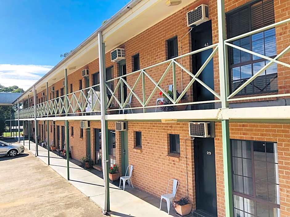 Campbelltown Colonial Motor Inn