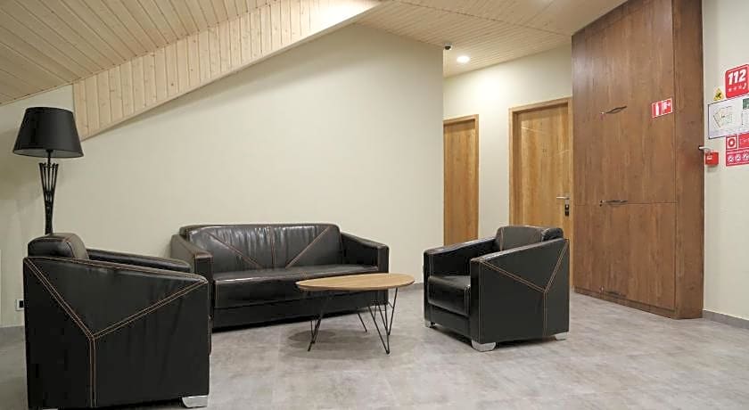 Ereto Hotel by SnowTime