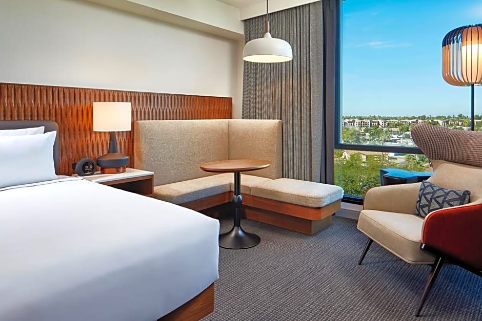 Senna House Scottsdale, Curio Collection By Hilton