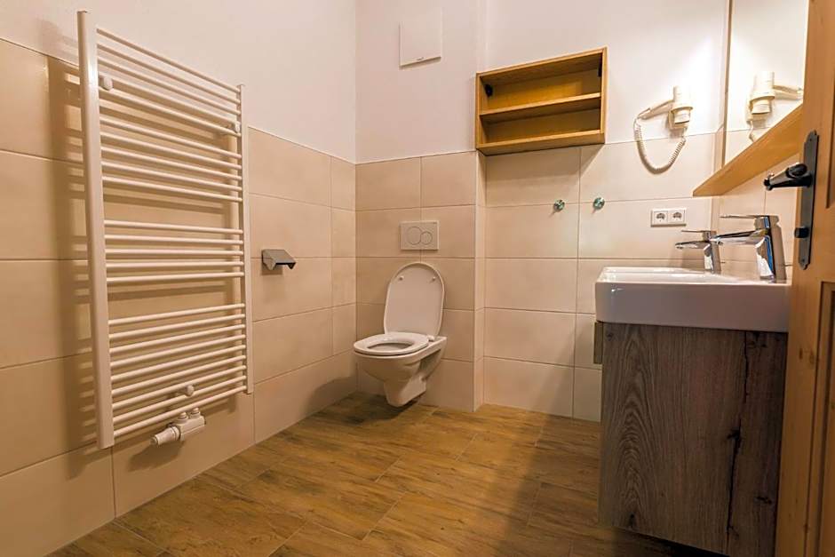 d'Genussalm by Alpine Genusswelten