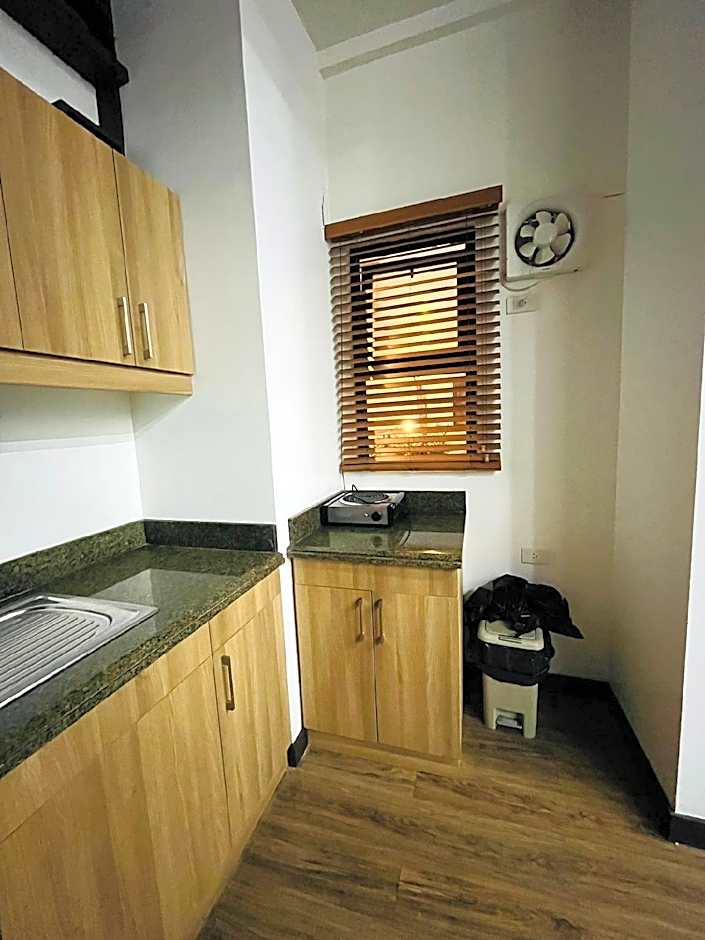 BRISTLE RIDGE (DMCI)