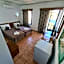Metropole Hotel