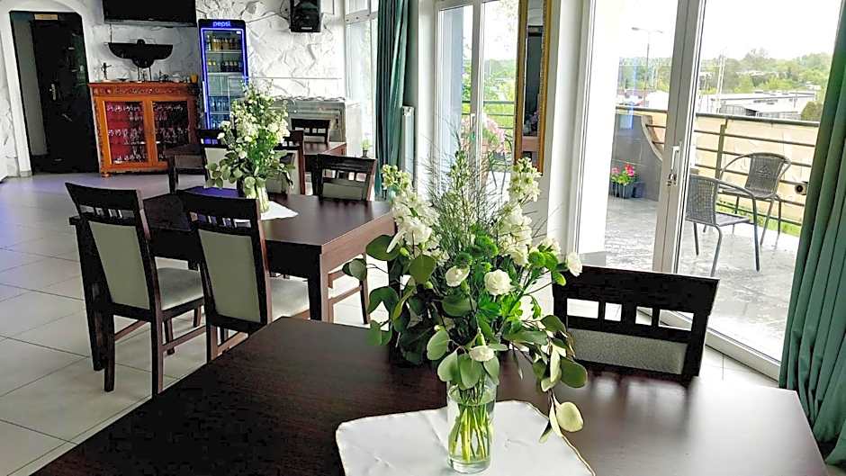 Hotel i Restauracja 13 Smaków