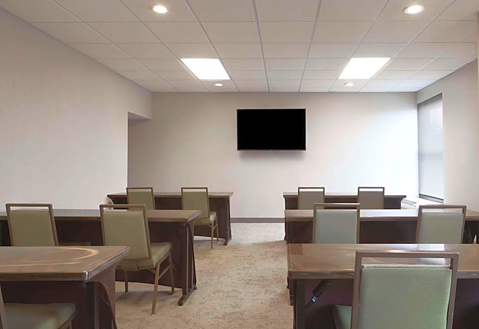 Hampton Inn By Hilton Evansville