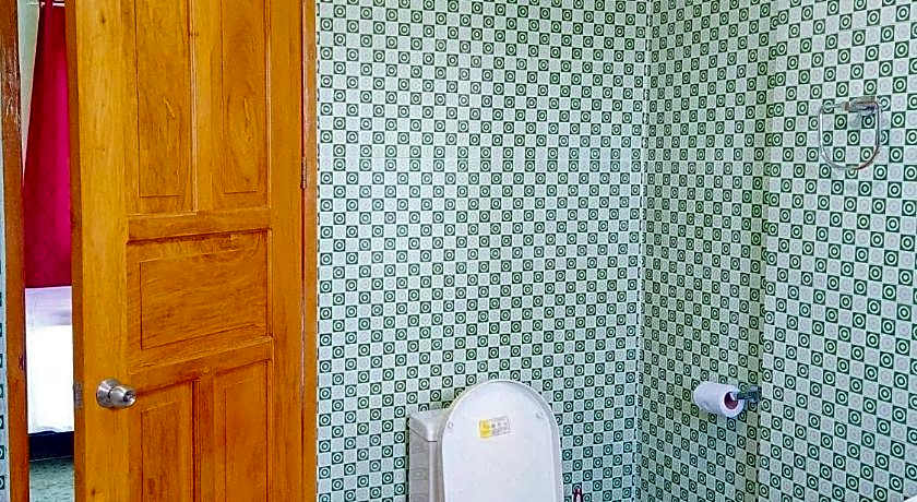 RedDoorz @ Garcia Hernandez Bohol