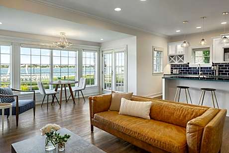 Villa, 2 Bedroom Cottage, Bedroom 1: 1 King, Bedroom 2: 1 Queen, River view, Balcony