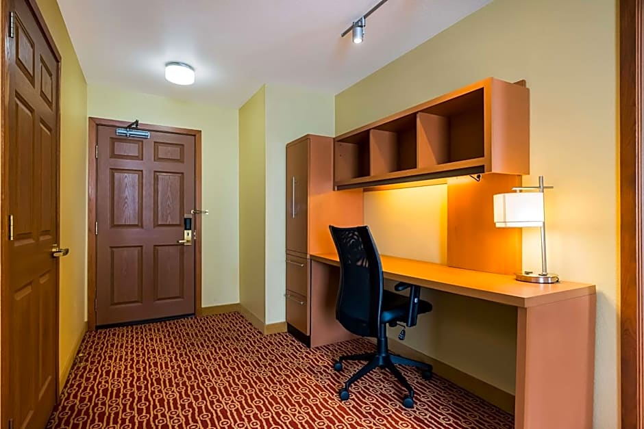 Sonesta Simply Suites Detroit Novi