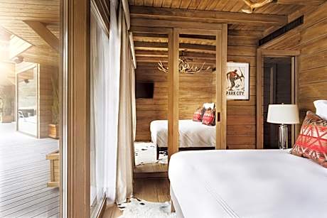 Lodge Suite