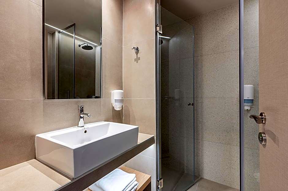 Time to Smile Saline