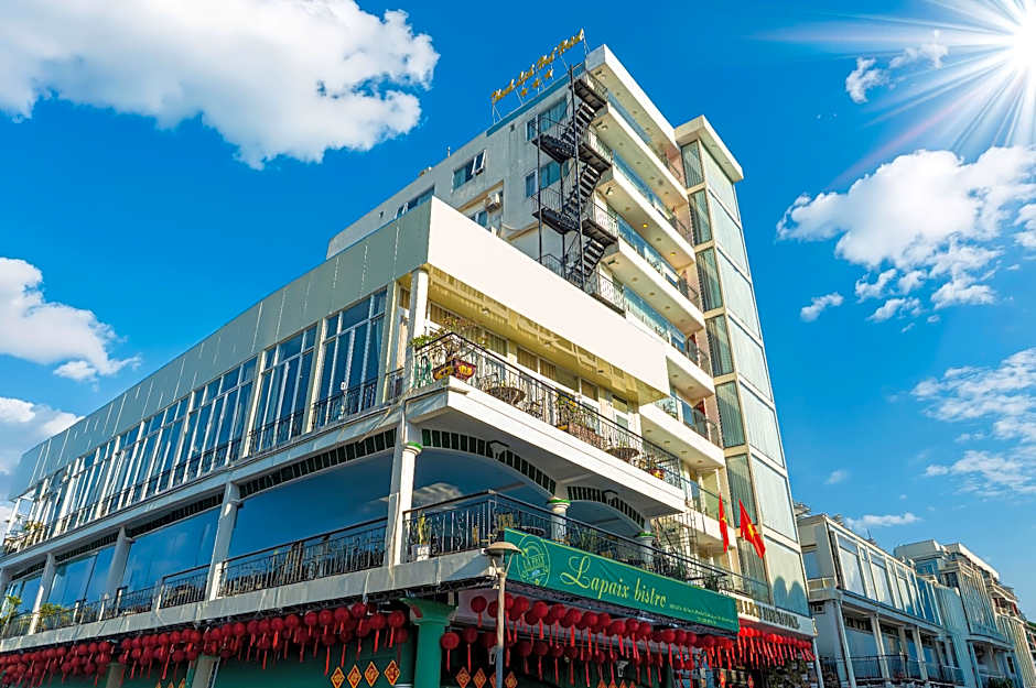 Thanh Lich Hue Hotel