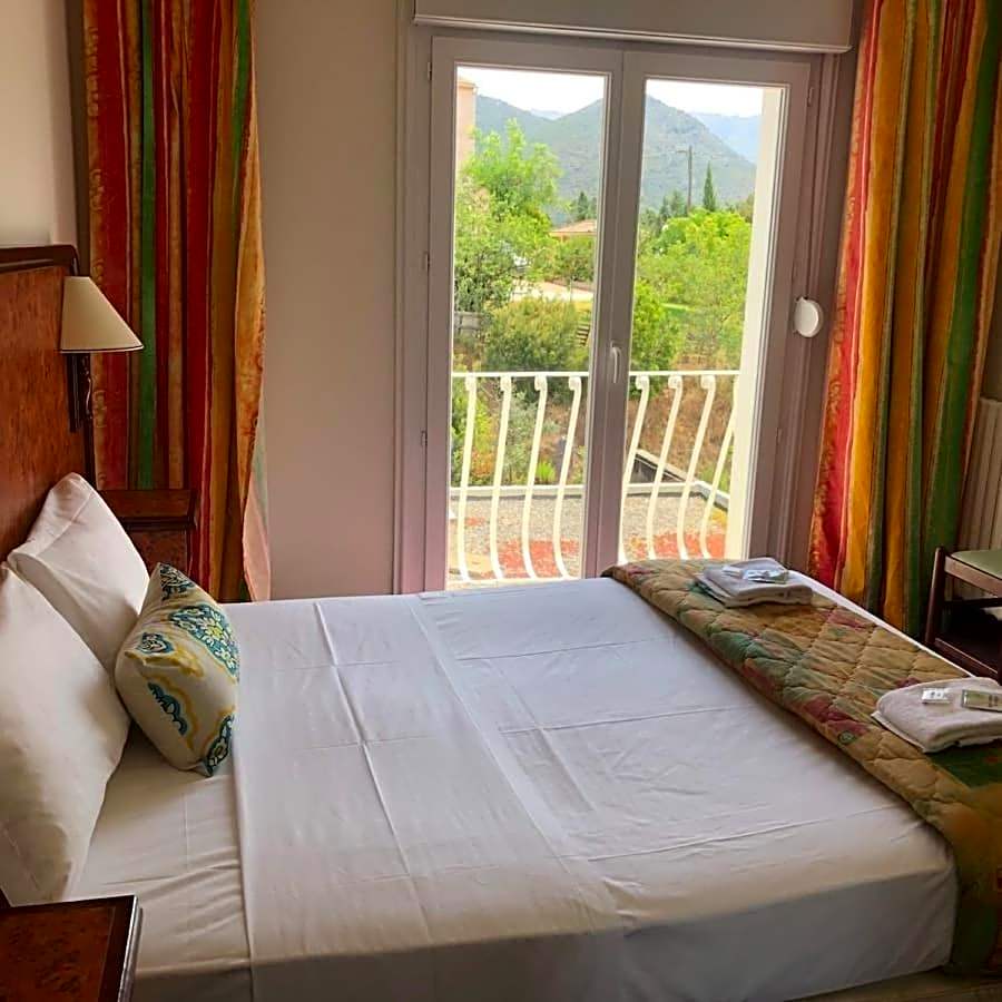 Hotel Madame Mere