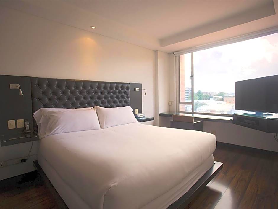 Hotel 104 Art Suites