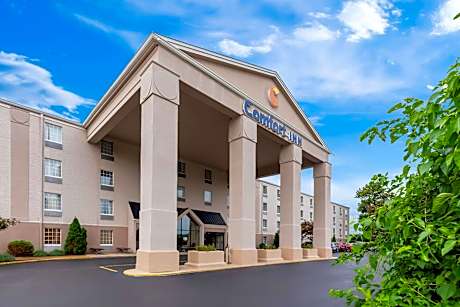 Comfort Inn St. Louis - Westport Event Center