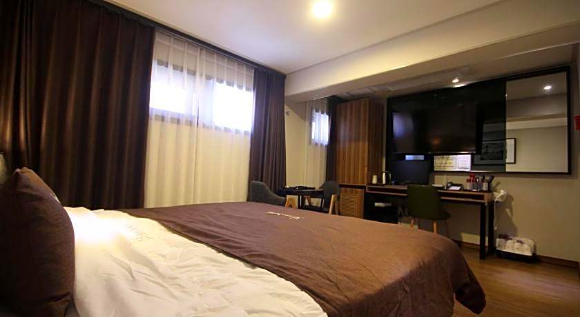 Sasang The May Hotel