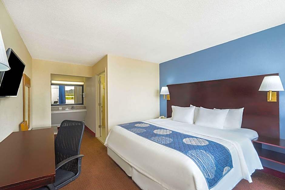 Days Inn by Wyndham Statesville
