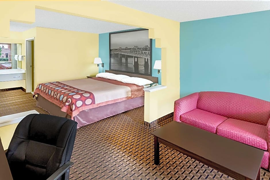 Super 8 By Wyndham Madison - Ridgeland Area