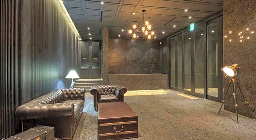 Hotel The May